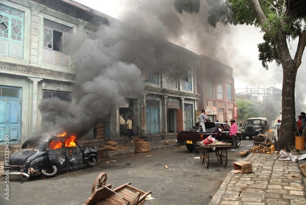 Fototapeta fire in the city