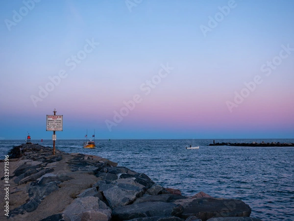 Obraz Rudee Inlet Rock Jetty at Dawn at the Virginia Beach Oceanfront