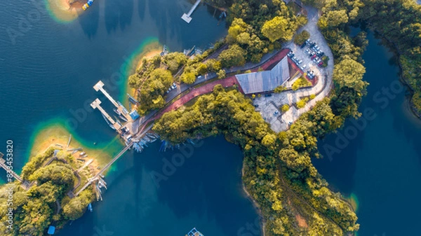 Fototapeta top view island and jetty