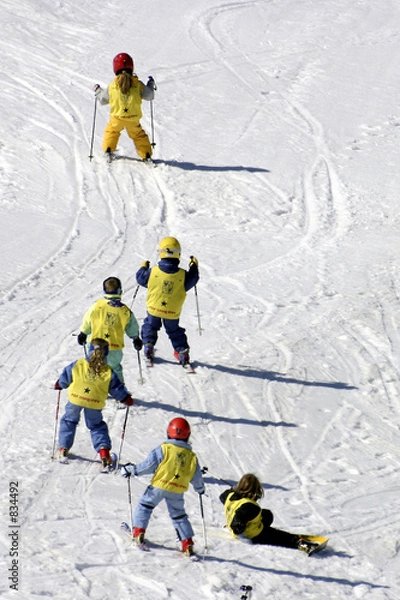 Obraz children learning to ski