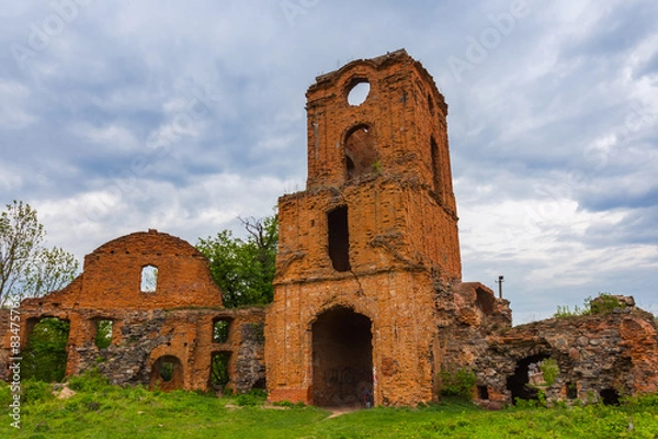 Obraz old redbrick castle ruin