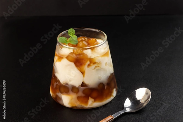 Obraz Taho is a Filipino Sweet Dessert Consisting of Silken Tofu, Simple Syrup and Tapioca Pearls.