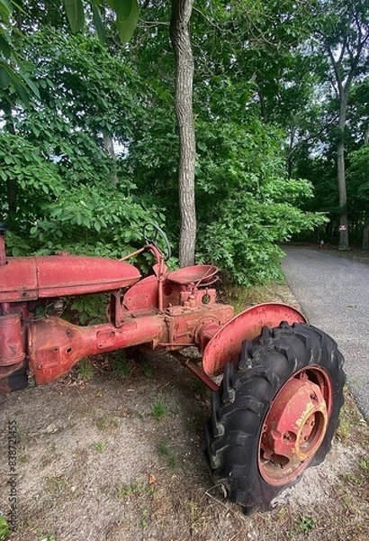 Obraz old red tractor