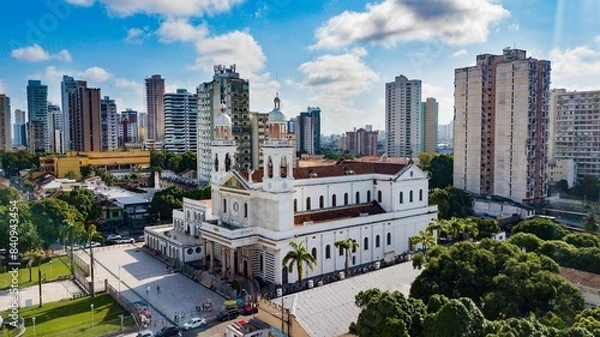Obraz Basilica of Nazaré, Belém, Pará. Aerial view of the church with the city's buildings in the background