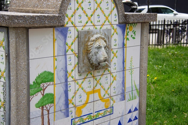 Fototapeta Fountain in a Montreal park