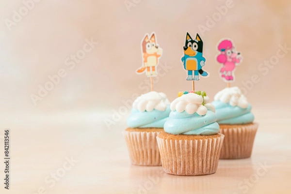 Obraz cup cake con decorado para cumpleaños