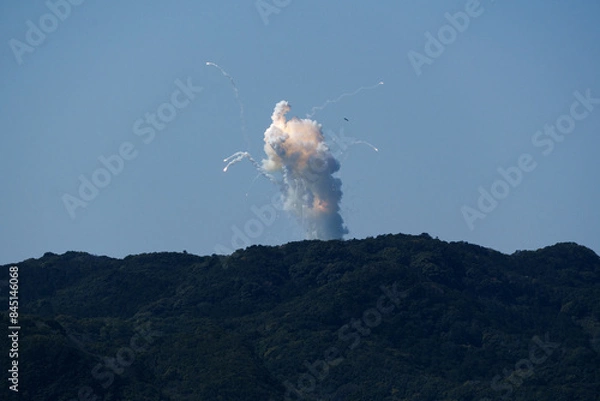 Fototapeta カイロスロケット初号機　打ち上げ　飛行中断措置　