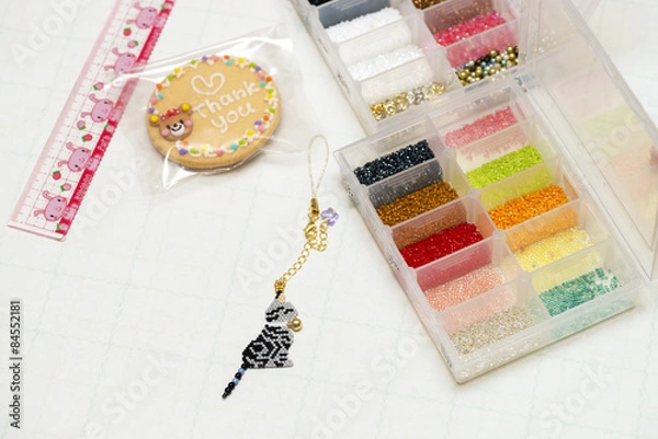 Obraz ビーズストラップ製作
