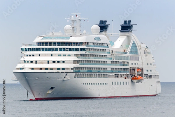 Obraz White Passenger Ship