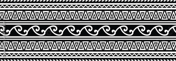 Fototapeta Polynesian pattern tribal tattoo border. Tribal tattoo geometric fore arm samoan band.Tattoo eps forearm samoan sleeve bracelet.Fabric seamless isolated hawaiian pattern on white background.