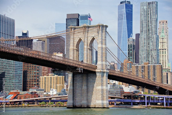 Fototapeta Brooklyn Bridge with New York skyline in background