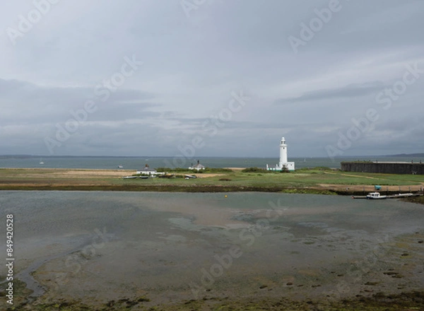 Fototapeta The Hurst Point Lighthouse.
