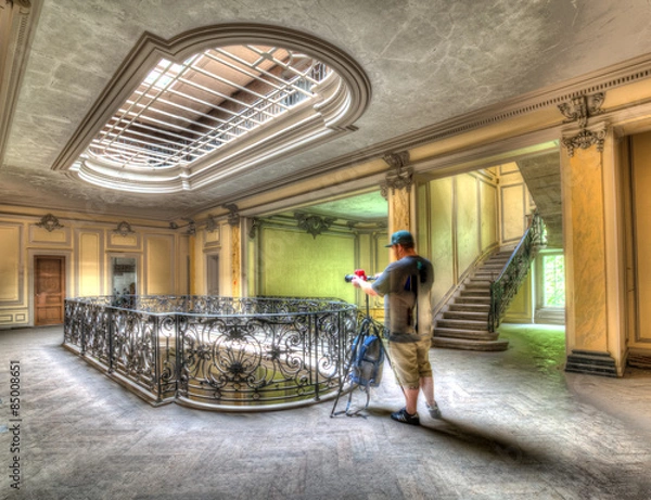 Fototapeta Geisterschloss mit Fotograf