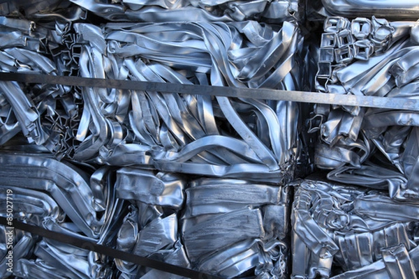 Fototapeta Alluminum naciśnięte do recyklingu.