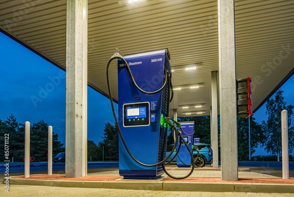 Obraz e-Ladesäule mit 300KW