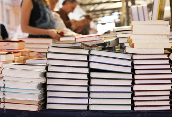 Fototapeta books on store shelves