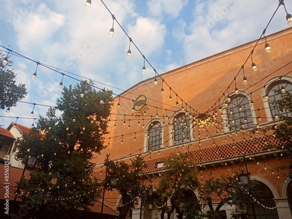 Obraz Community mall in CMX