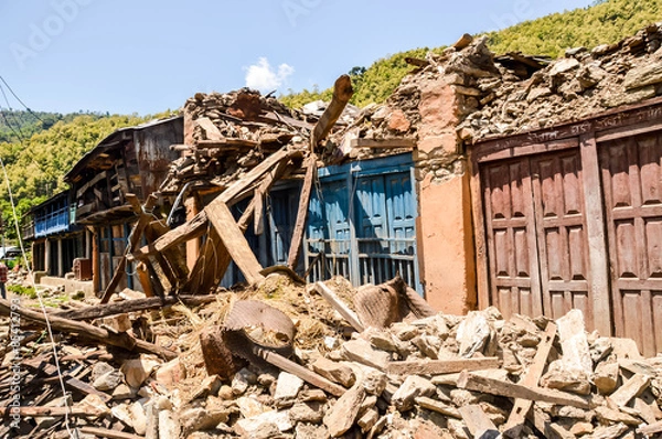 Fototapeta KATHMANDU, NEPAL - APRIL 26, 2015: Debris of buildings at the Durbar square in Kathmandu after, after a 7.8 earthquake, Nepal