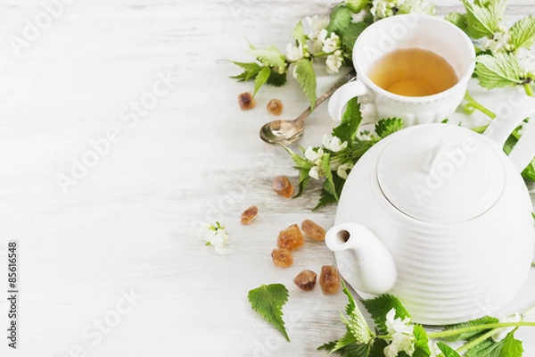 Fototapeta nettle tea