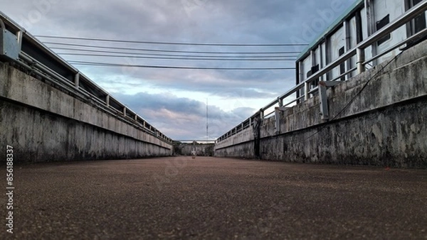 Obraz abandoned station