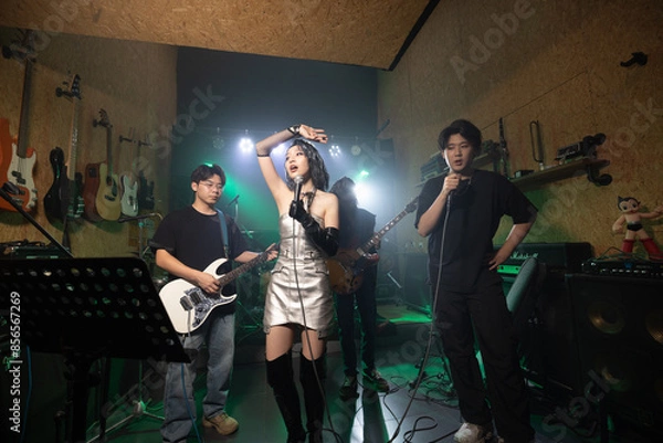 Obraz Young bands perform on stage