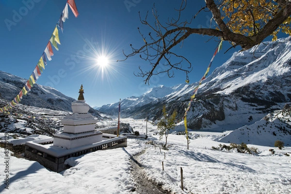 Obraz Buddhist Stupa in Annapurna region, Nepal