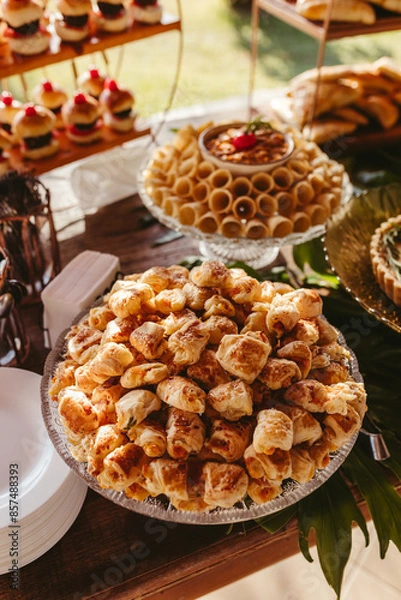 Obraz delicious food on a tidy table