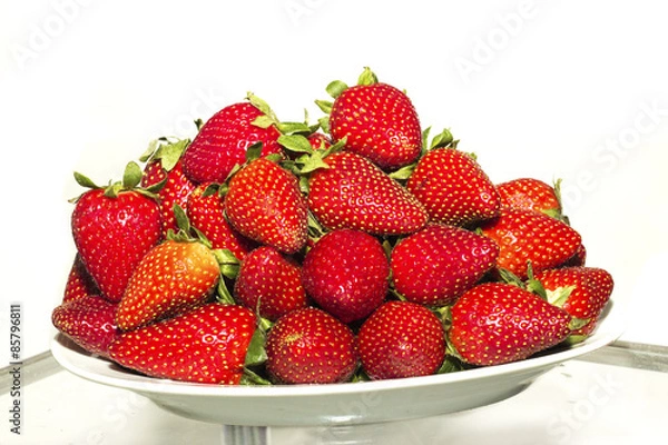 Obraz Strawberries on the white bowl