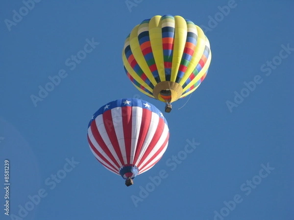 Obraz two hot air balloons