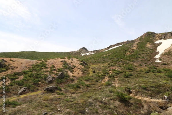 Fototapeta 2024年5月の福島県の安達太良山の山開き