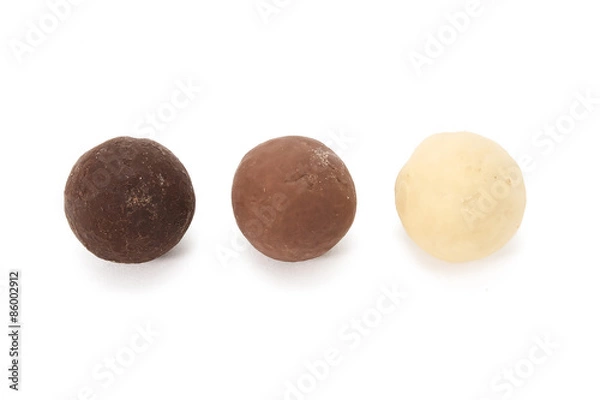Obraz filled chocolate balls