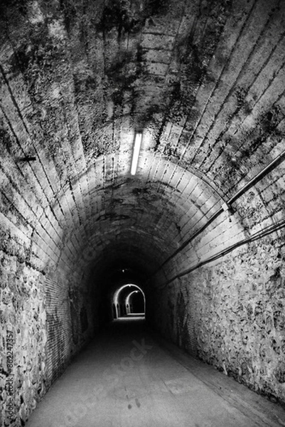 Obraz Old dark tunnel