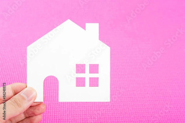Fototapeta ピンクの背景と白い家のシルエット