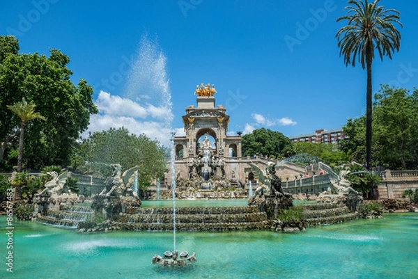 Obraz Fontanna w Parc de la Ciutadella zwana Cascada w Barcelonie, Hiszpania