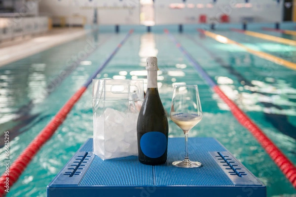 Obraz Aperitivo in piscina