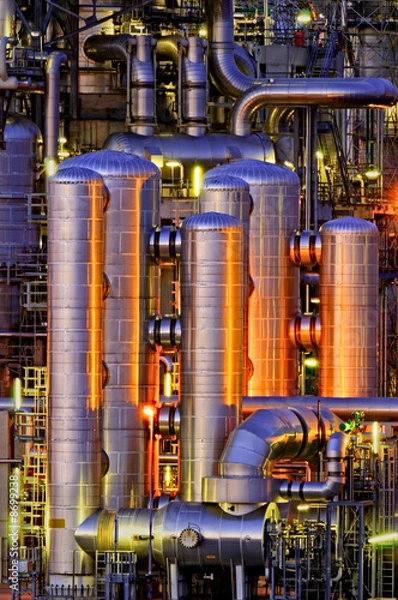 Obraz Instalacja chemiczna w nocy