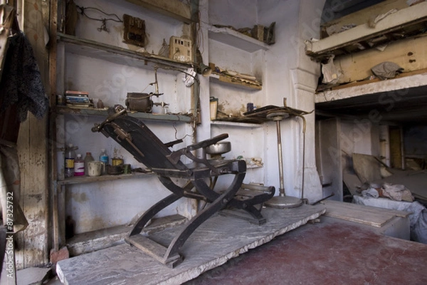Obraz A Barbers Chair in Jaipur, India.