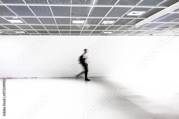 Obraz silouhette floue sur fond blanc pour illustration voyage, business, humains