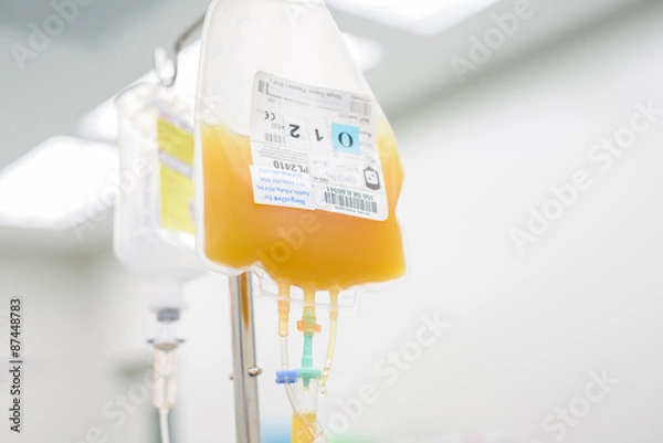 Obraz giving single doner platelet during open heart surgery