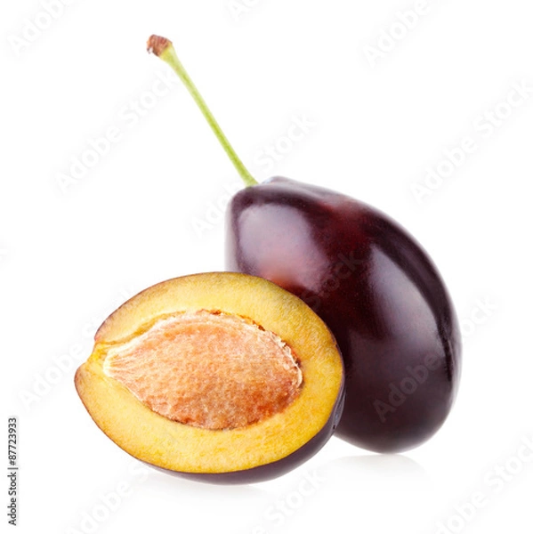 Fototapeta Plums isolated on white background