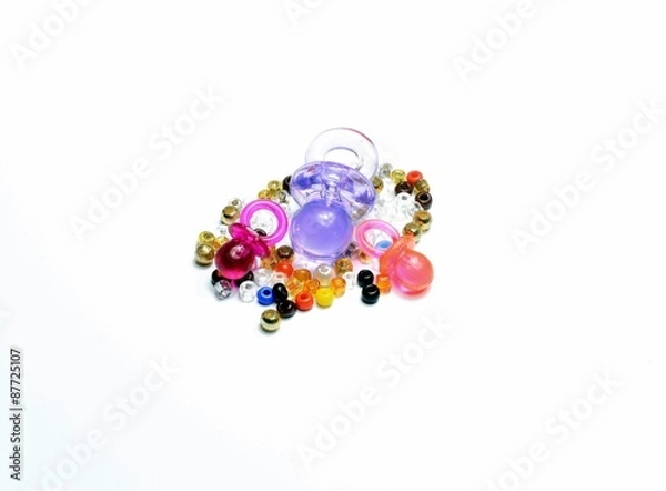 Obraz perline per collane e ciuccio