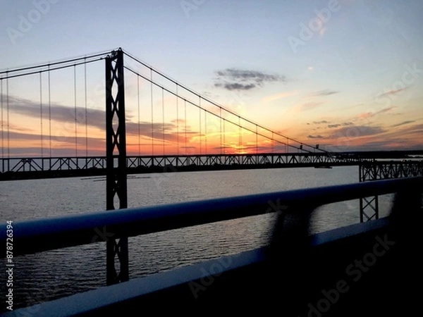 Fototapeta Sunny Bridge