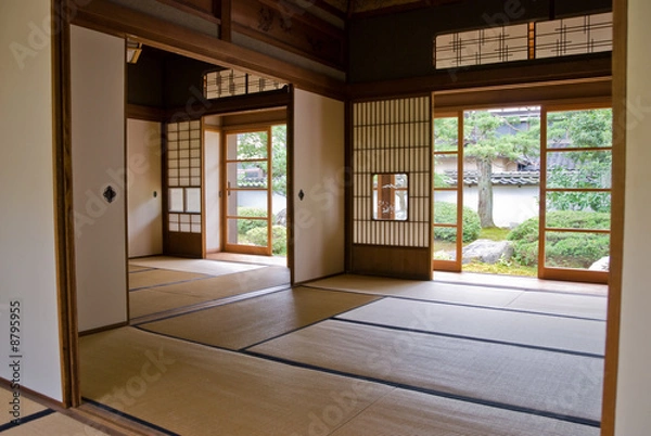 Obraz 古い日本家屋の部屋から見える庭