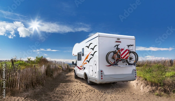 Fototapeta Kemping na plaży