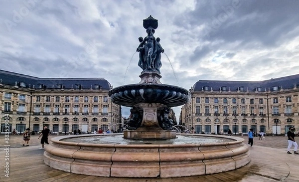 Obraz Fuente en BURDEOS, Aquitania, sur de Francia 