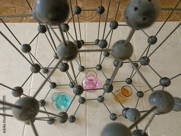 Obraz Chemical glassware in a chemistry lesson. Demonstration experience.
