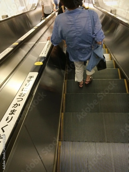 Obraz 都会のエスカレーター