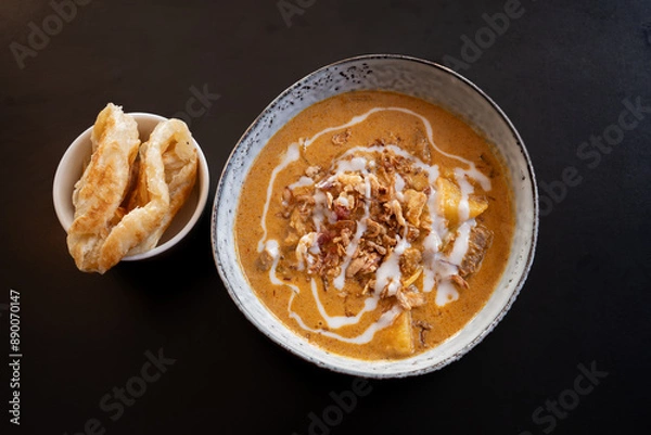 Fototapeta Gaeng Massaman Beef Curry with Roti