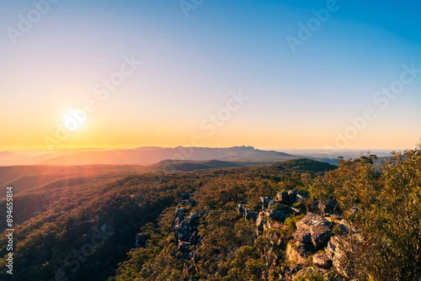 Fototapeta Grampians (Gariwerd) National Park viewed from the Reed Lookout during sunset, Victoria, Australia