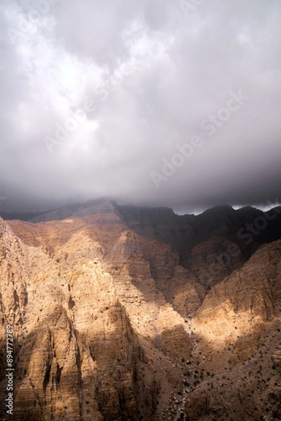 Obraz clouds over UAE mountains